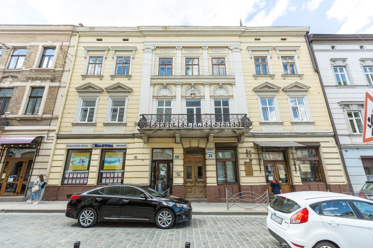 Квартира В Центрі Подобово На Вулиці Коперника 26 Біля Палацу Мистецтв Leopoli Esterno foto